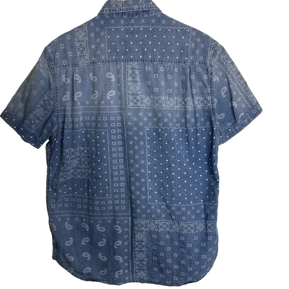 True Religion Chambray Bandana Button Down Shirt Mens Medium Blue Logo Pocket